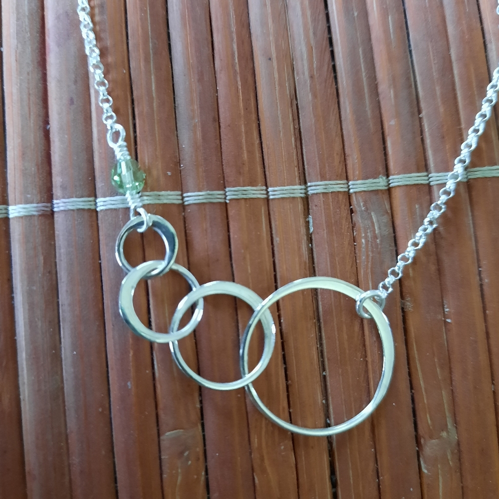 August Birthstone Necklace NWOT